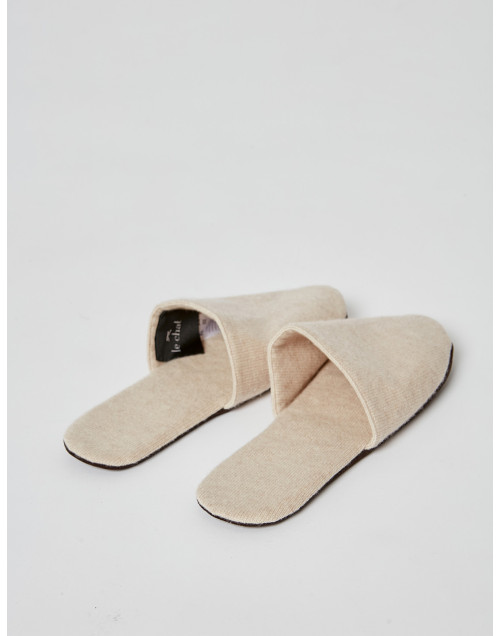 Cashmere mule slippers in camel