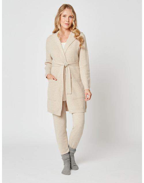 Cashmere bathrobe with shawl collar and soft hood in camel - Lingerie le Chat