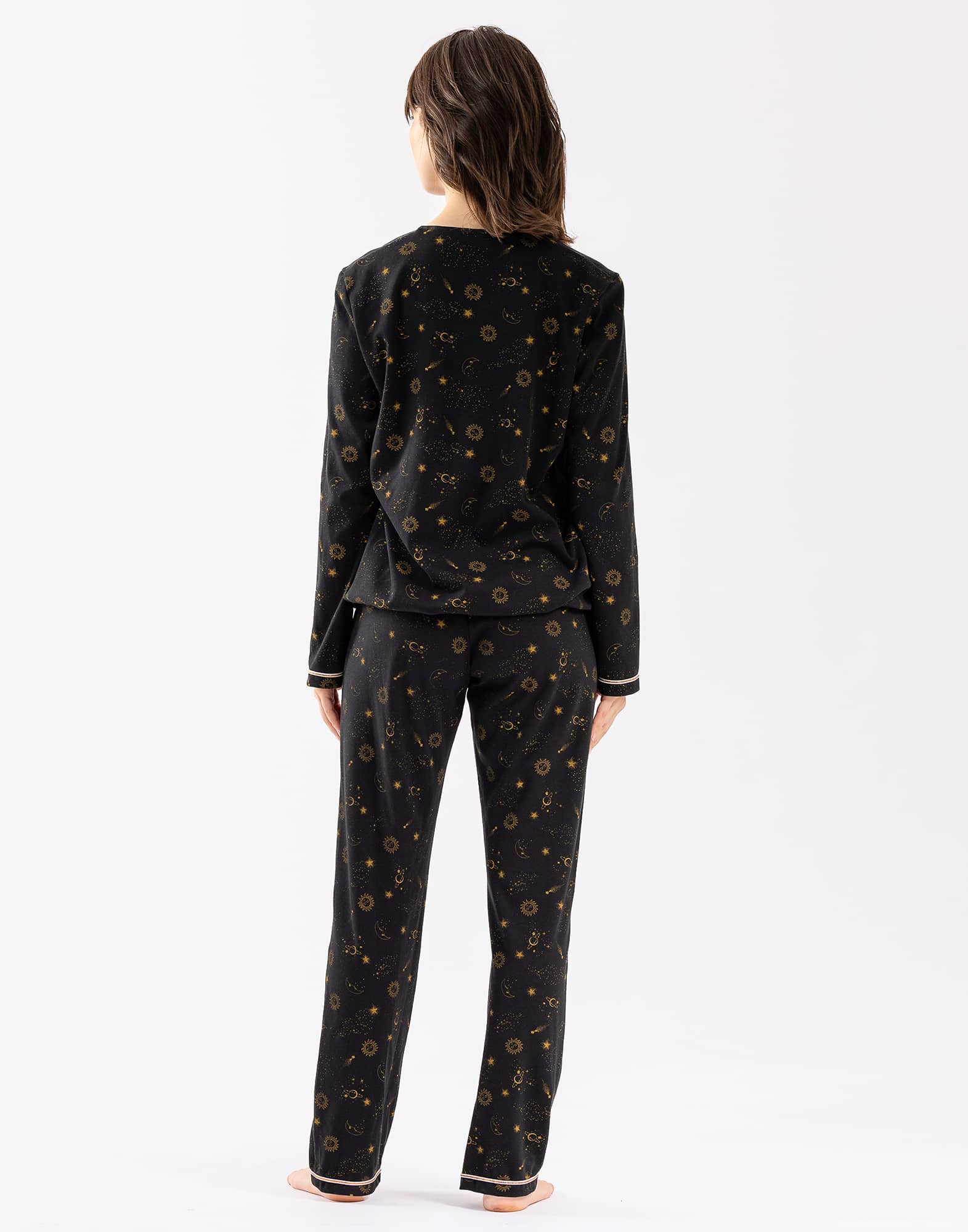 Black and outlet gold pyjamas