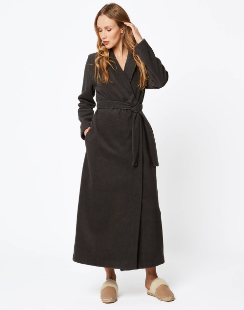 Anthracite ESSENTIEL H62A bathrobe| Lingerie le Chat