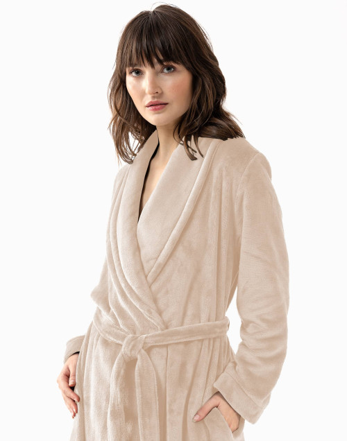 Plush flannel twill bathrobe ESSENTIEL H61B in shell