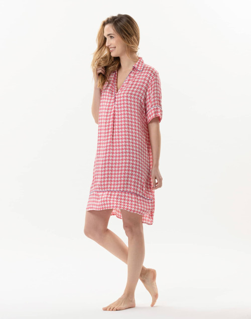 Houndstooth Check shirt in 100% viscose COCOTTE 705 strawberry | Lingerie le Chat