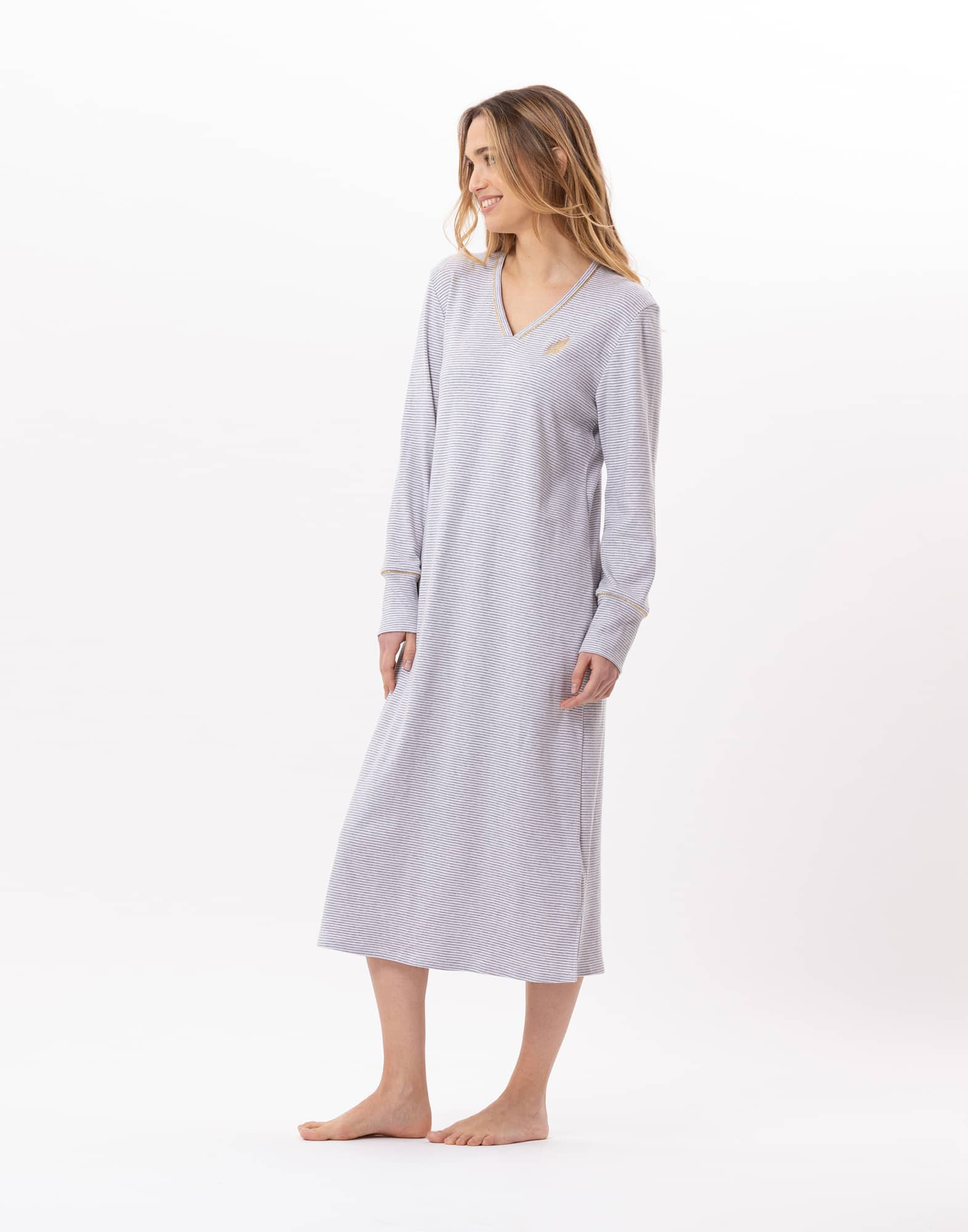 Chemise de nuit longue en coton  GARANCE 811 Gris Chine/Blanc