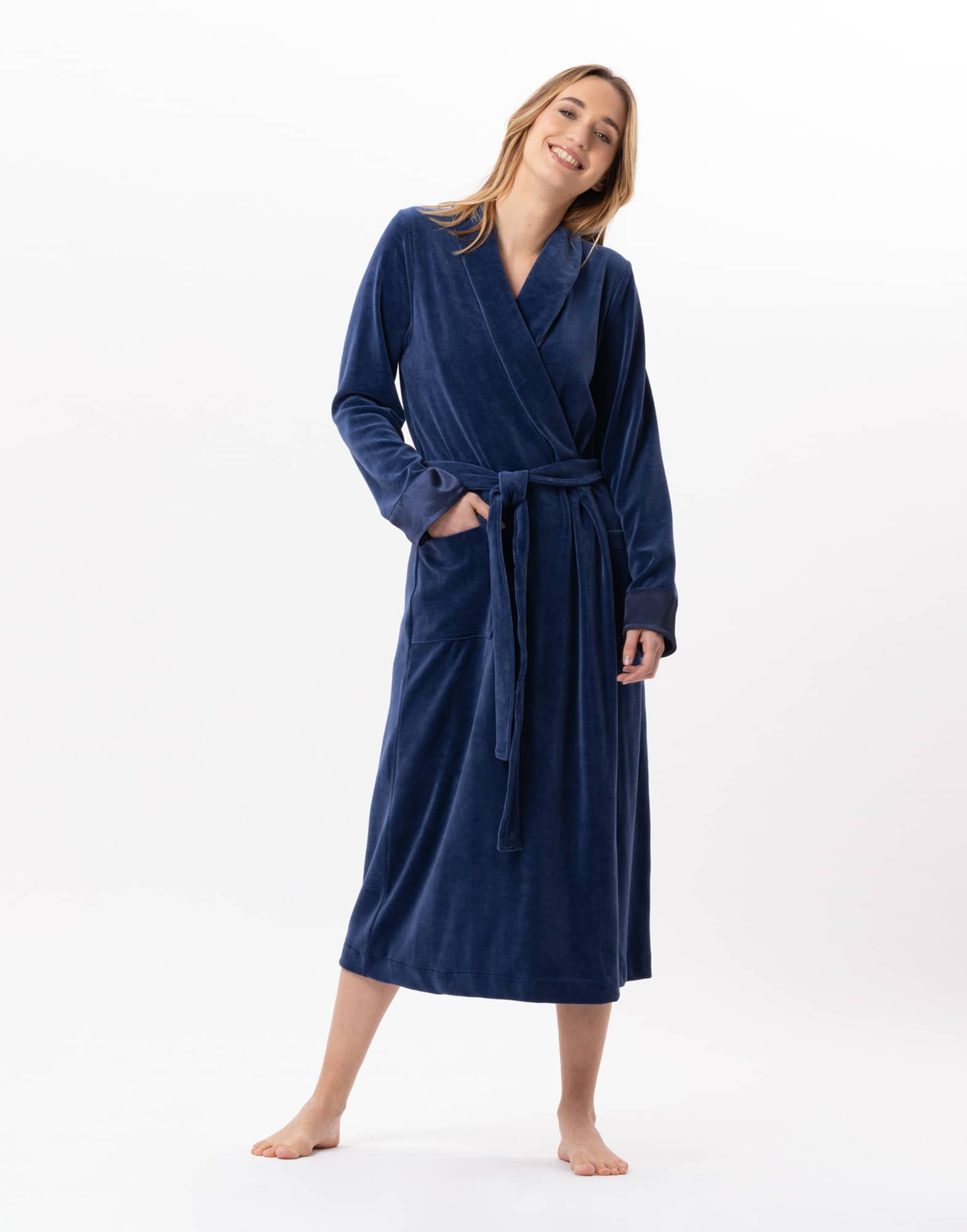 Velvet bathrobe ESSENTIEL 867 Prussian Blue